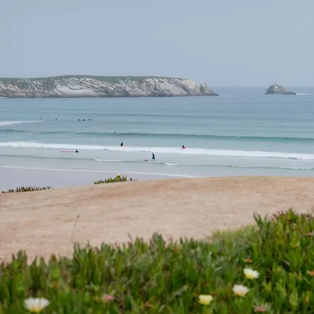 Hostal Another Surf Camp