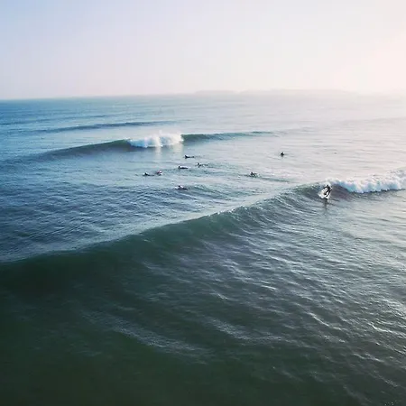 Another Surf Camp Hostal