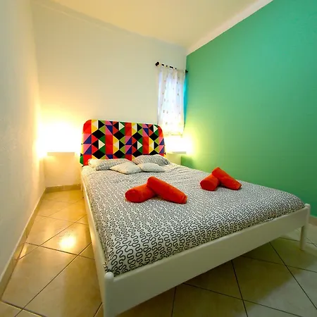 Another Surf Camp Hostal *